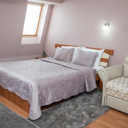 Sin-kom Garni 3*