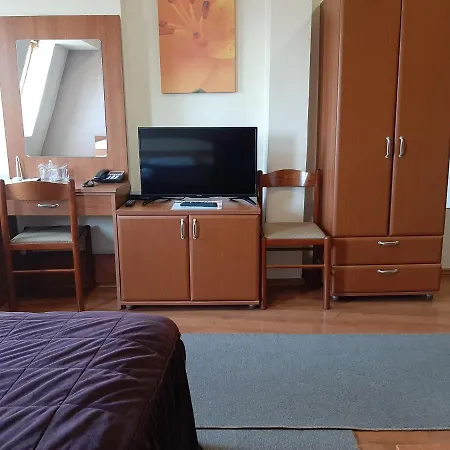 Hotel Sin-kom Garni Pirot